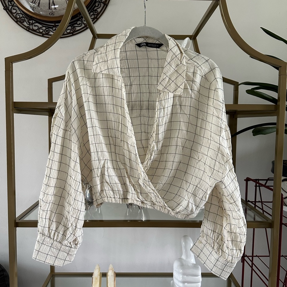 Zara plaid criss cross long sleeve
